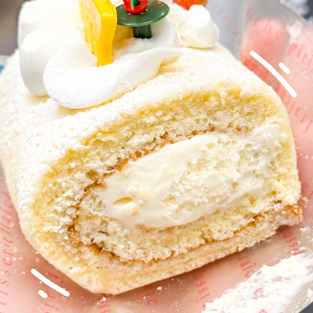 Chateraise Christmas Cake Roll