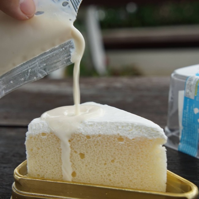 7-11-milky-cake-unsweetened-milk