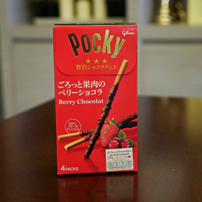 pocky-berry-chocolate