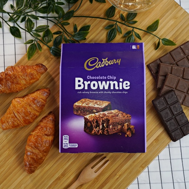 cadbury-chocolate-chip-brownie