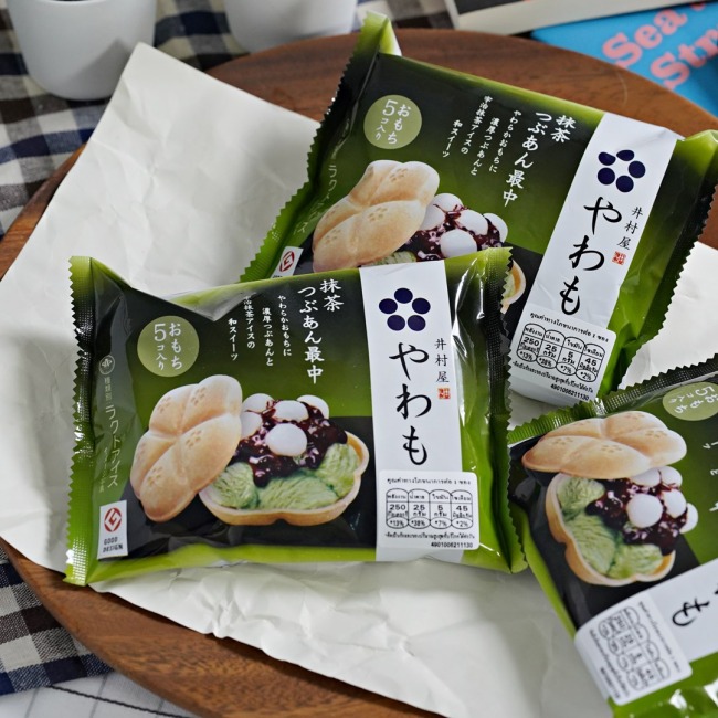 imuraya-ice-cream-green-tea-red-beans-moji