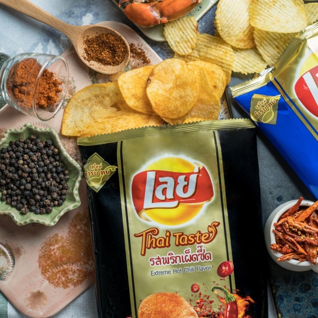 lays-thai-taste-extreme-hot-chili-and-crab-curry