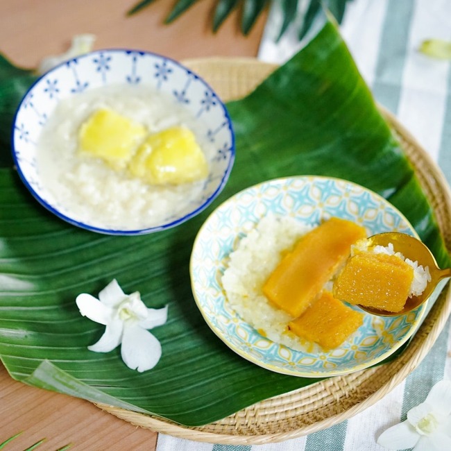 cp-durian-sticky-rice-and-custard-sticky-rice