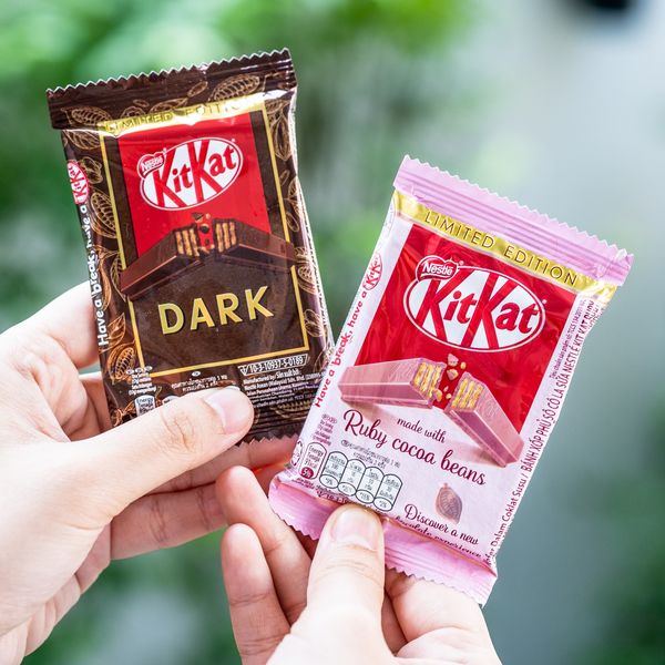 kitkat-ruby-and-dark