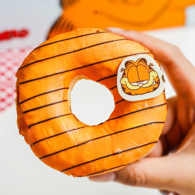 mister-donut-x-garfield-11