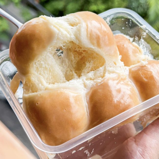 butter-milk-bun-bow-4
