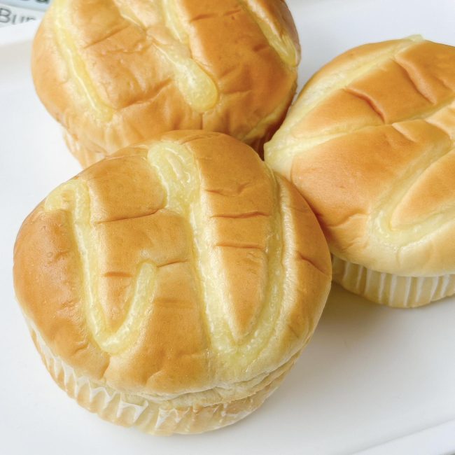 custard-milk-bun-7-11-3
