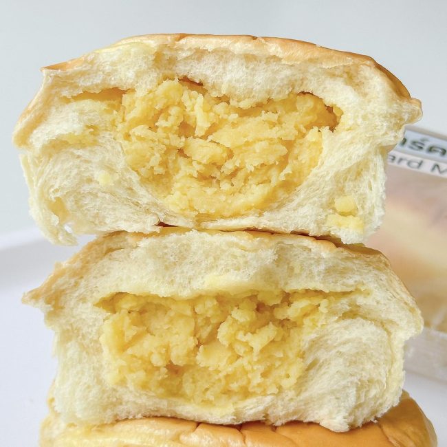custard-milk-bun-7-11-4