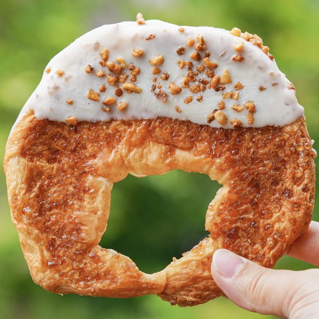 flat-croissant-7-11-4