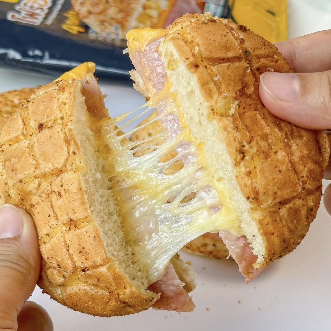 fourcheese-burger-7-11-5