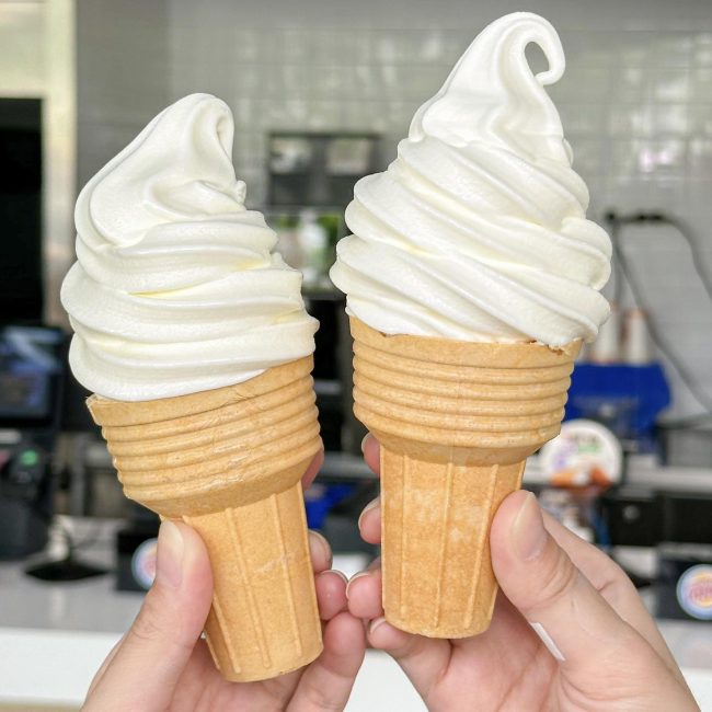 pie-cheesy-bite-vanilla-icecream-burger-king-5