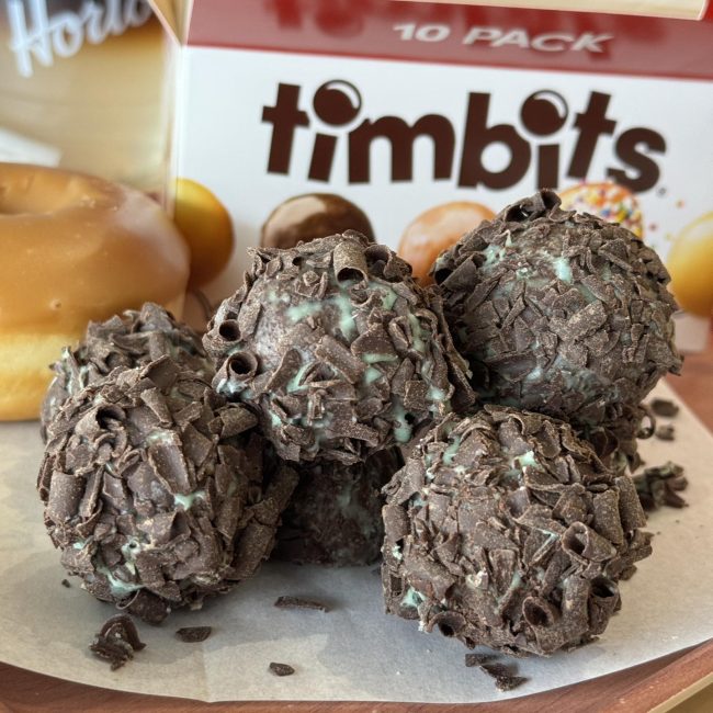 mint-choc-bits-tim-hortons-5