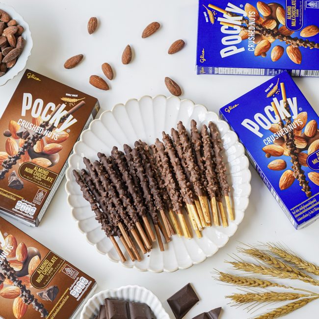 glico-pocky-almond-2
