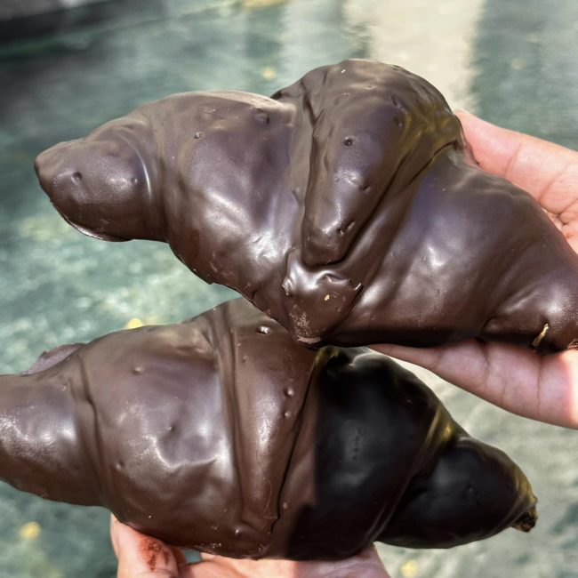 paul-croissant-chocolate-4