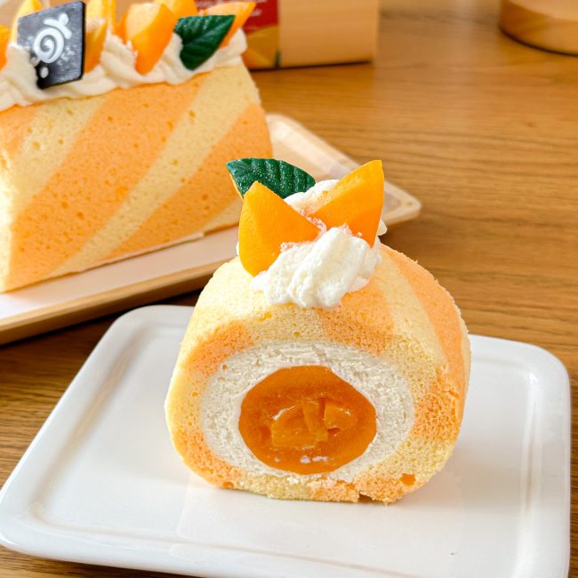 kyo-roll-en-marian-plum-fromage-blanc-roll-3