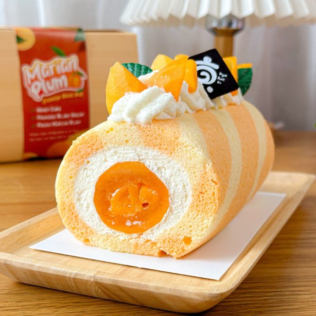 kyo-roll-en-marian-plum-fromage-blanc-roll-6