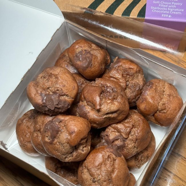 signature-chocolate-elcairs-3