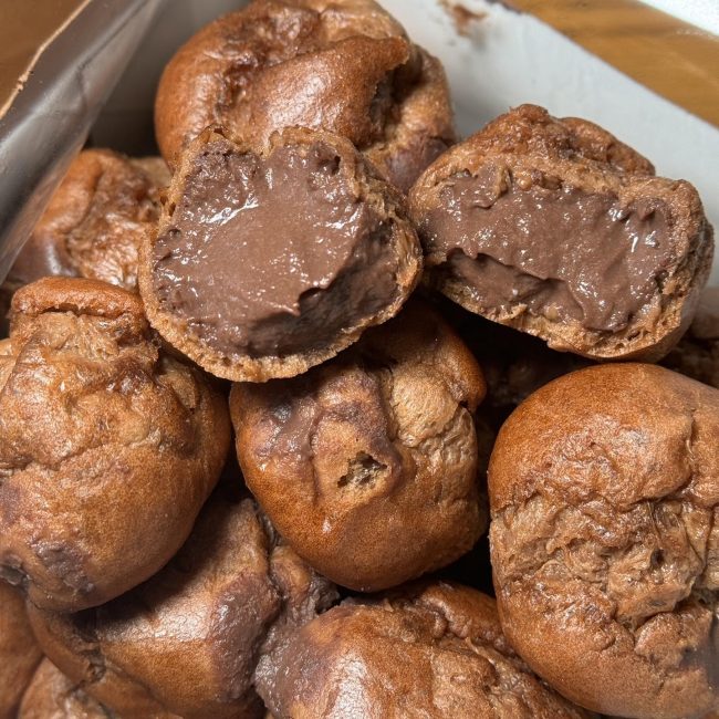 signature-chocolate-elcairs-5