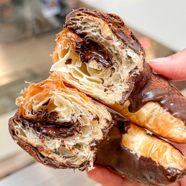 7-11-triple-choc-croisant-5