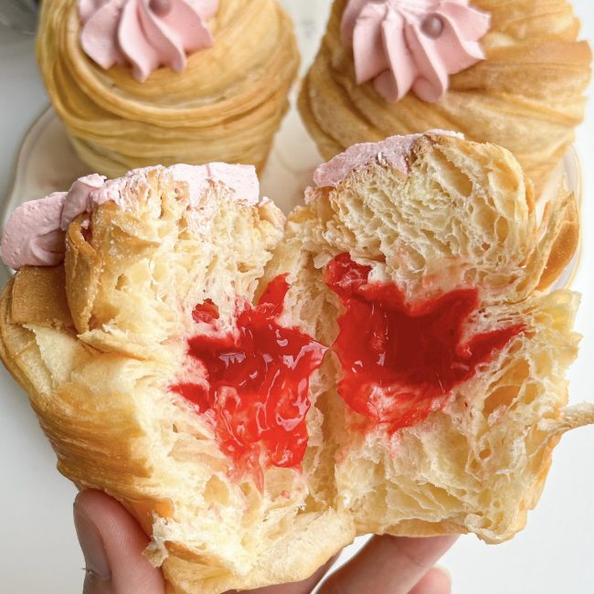 cruffin-cafe-amazon-5