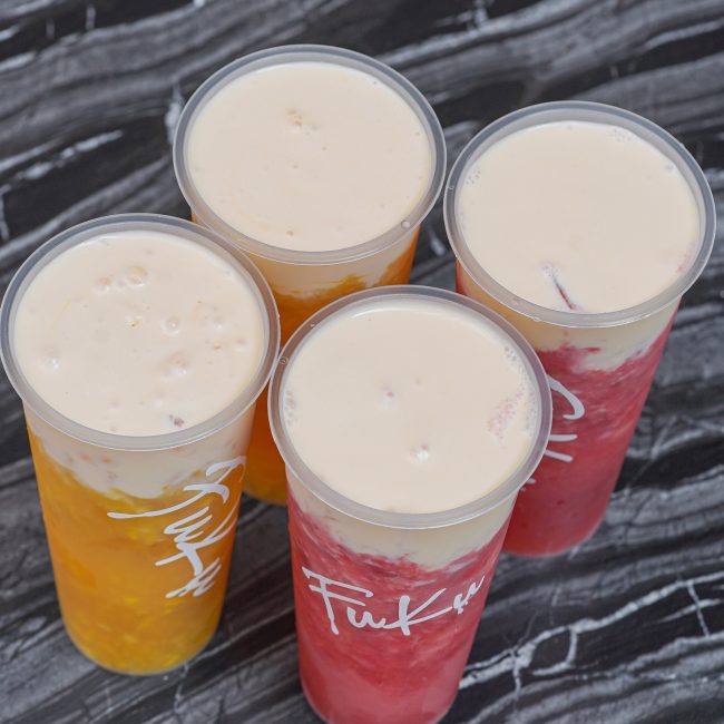 fuku-matcha-cream-cheese-strawberry-tea-4