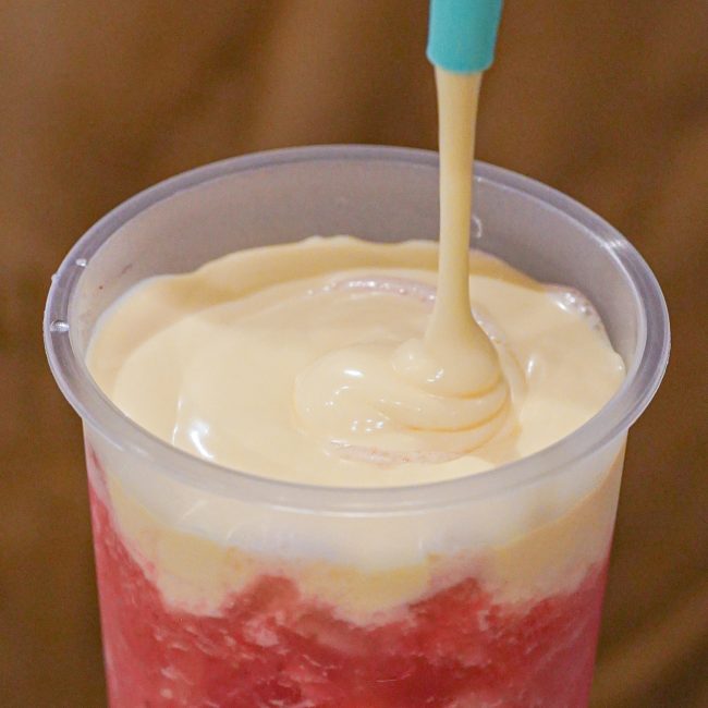 fuku-matcha-cream-cheese-strawberry-tea-5