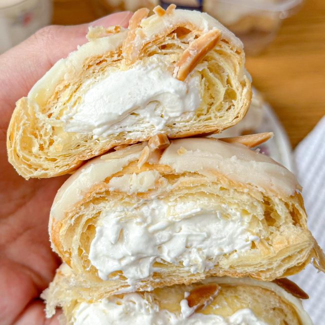 croissant-double-white-choc-7-11-2