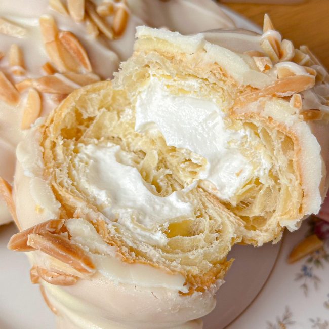 croissant-double-white-choc-7-11-3