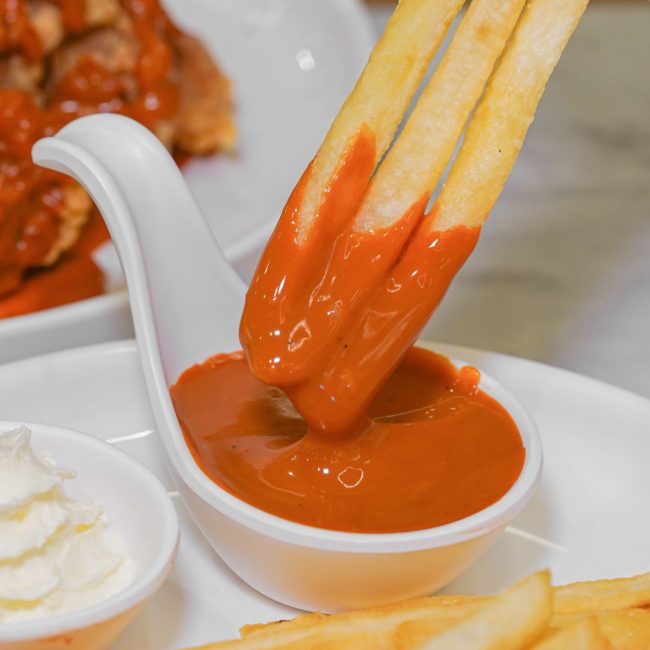 chesters-x-cha-tra-mue-9