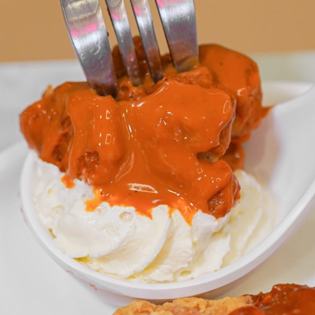 chesters-x-cha-tra-mue-4