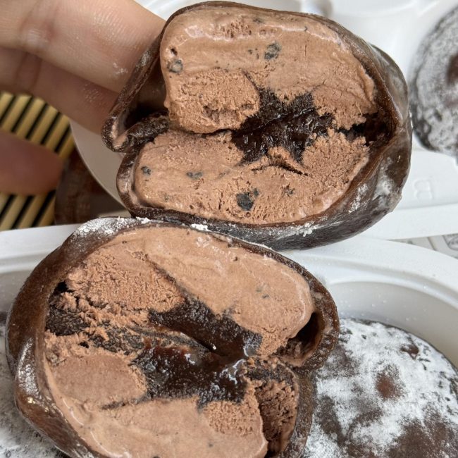 mochi-choc-chip-lotte-7-11-4