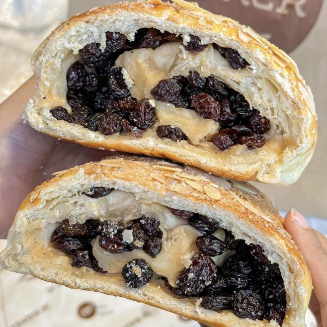 the-baker-soft-bun-rumrasin-4