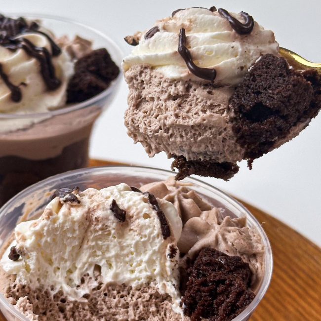 ezysweet-chocolate-cupcake-2