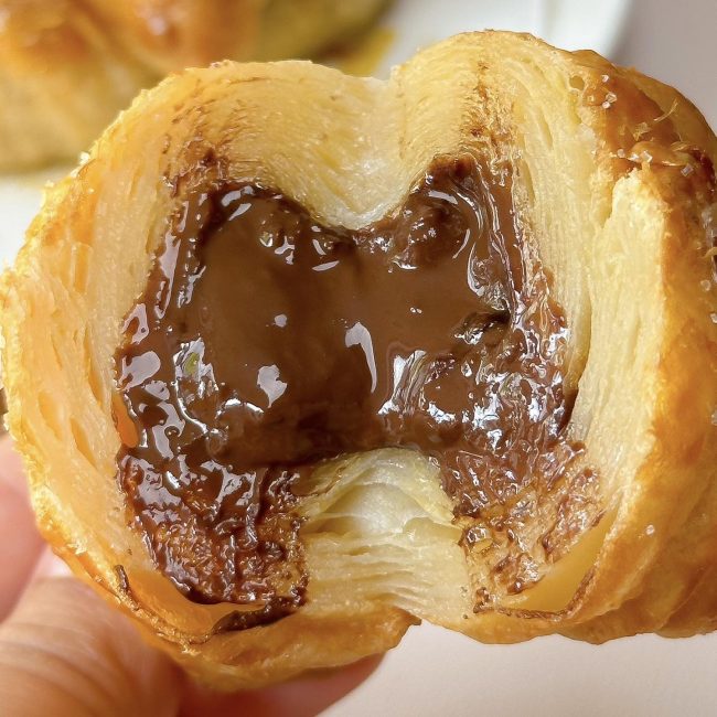 cooking-croissant-chocolate-5