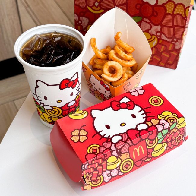mcdonald-hello-kitty-9