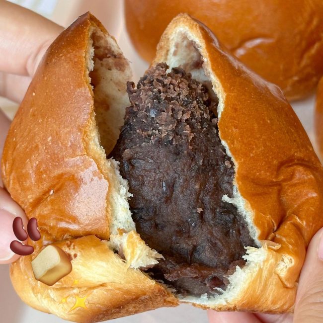sunmoulin-red-bean-bun-4